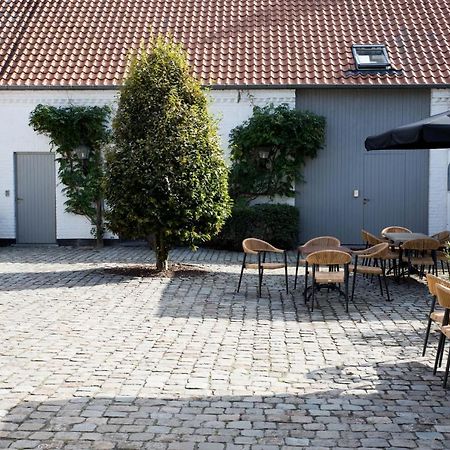 ブレー Truyenhof Bed & Breakfast エクステリア 写真