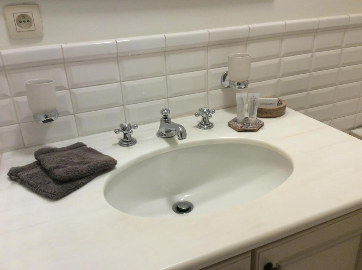 ブレー Truyenhof Bed & Breakfast エクステリア 写真